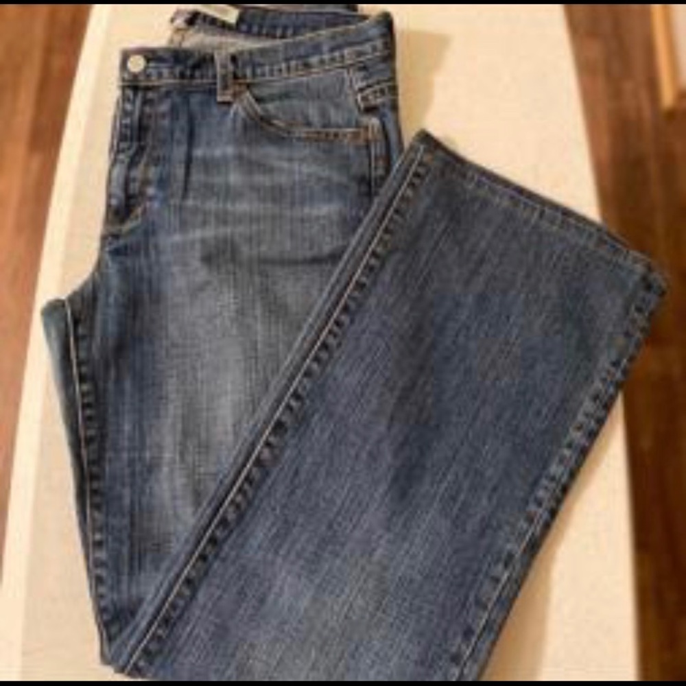 Gap Low Rise Boot Cut Women’s Jeans